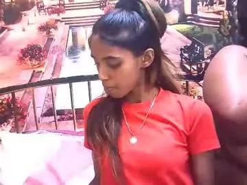 indiansexyslender4u2luv on Chaturbate 