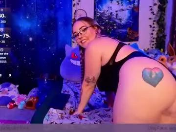 jadeplant on Chaturbate