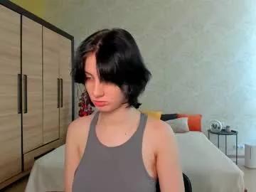 julissweet on Chaturbate