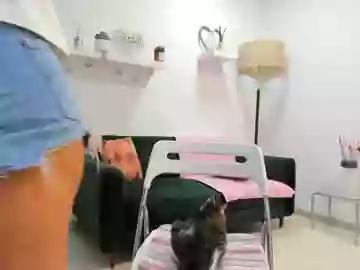 kaya_kiss on Chaturbate