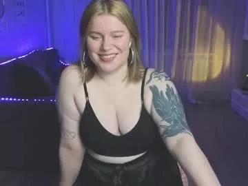 Freechat kira_citro on Chaturbate