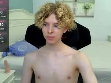 kudi_j from Chaturbate