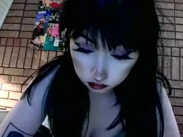 Freechat laylakills on Chaturbate