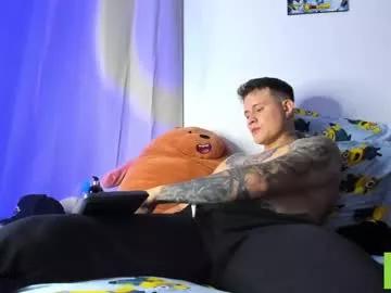 leo_cumming01 on Chaturbate