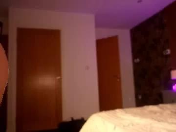 littlee33 on Chaturbate