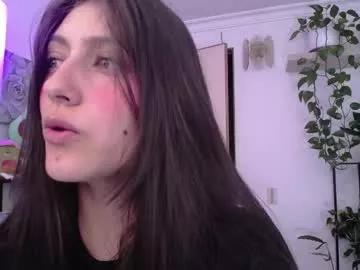 Freechat littlelaksmi on Chaturbate