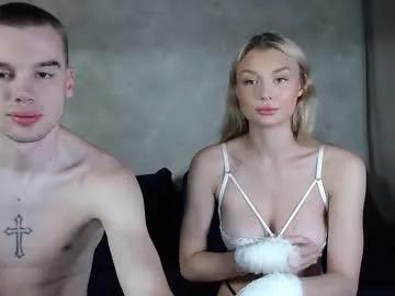 love_vibe on Chaturbate