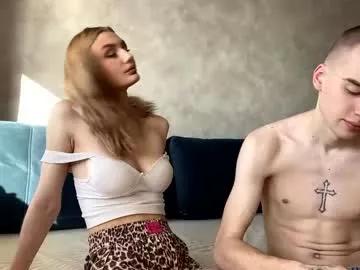 love_vibe on Chaturbate
