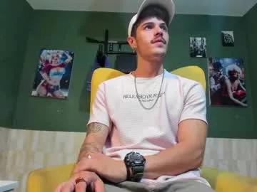 Freechat luis_as on Chaturbate
