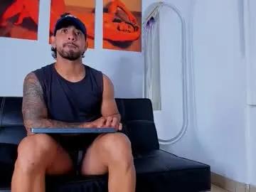 maximo004 on Chaturbate