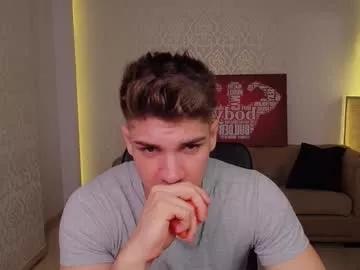 Freechat maxkaiden on Chaturbate