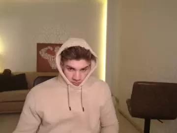 Freechat maxkaiden on Chaturbate