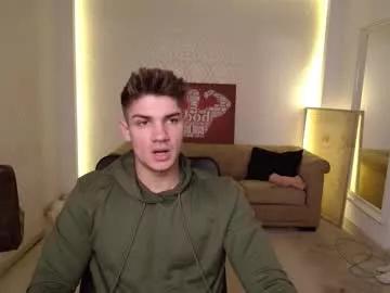 Freechat maxkaiden on Chaturbate