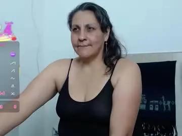 merlyna_goldens on Chaturbate