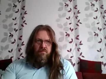 Freechat metallbuddy on Chaturbate