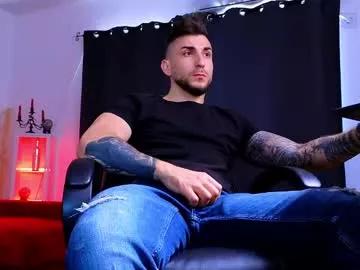 mightyaaron on Chaturbate