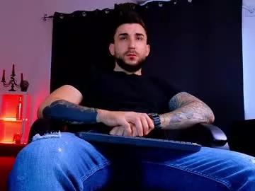 mightyaaron on Chaturbate