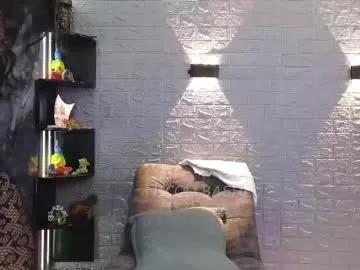 nicollbashel on Chaturbate