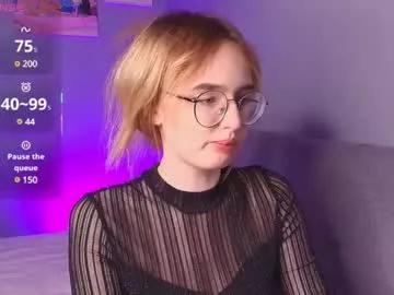 nikkiblys on Chaturbate 