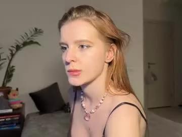 nura_foxx on Chaturbate