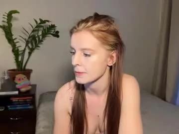 nura_foxx on Chaturbate