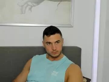 paulblack021 on Chaturbate