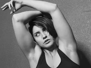 queen4565 on Chaturbate