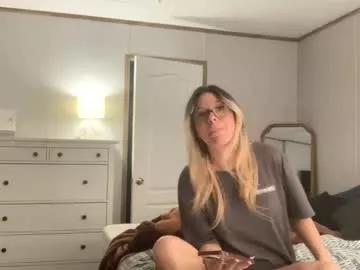 texas_blonde on Chaturbate