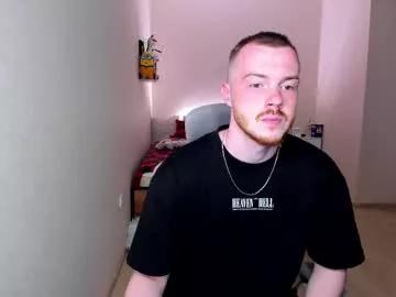 Freechat toohornyserj on Chaturbate