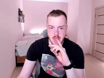 Freechat toohornyserj on Chaturbate