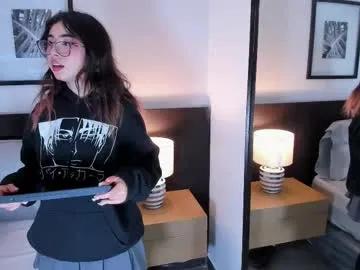 vi_anaya on Chaturbate
