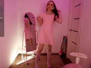 vi_luxxxy on Chaturbate