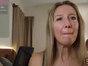 yournaughtyneighbors25 on Chaturbate 