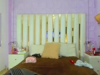 alejandra_mor_irene_jones on Flirt4Free 