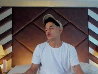angelo_rogers on Flirt4Free 