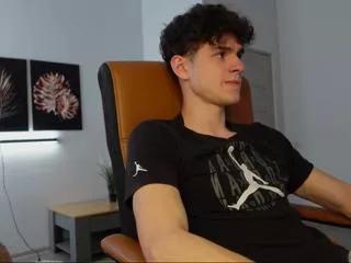 brad_holloway on Flirt4Free 