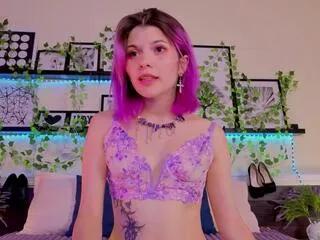 ekaterina_zaitseva on Flirt4Free 