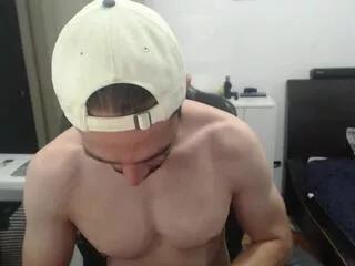 jusstin_i on Flirt4Free 