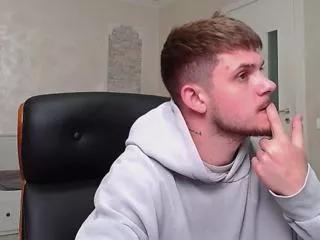 kavin_akul on Flirt4Free 