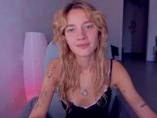 kristy_wierls on Flirt4Free 