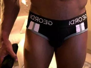 logan_varela on Flirt4Free 