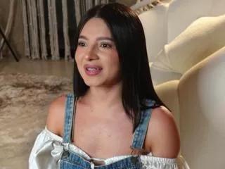 mia_withe on Flirt4Free 