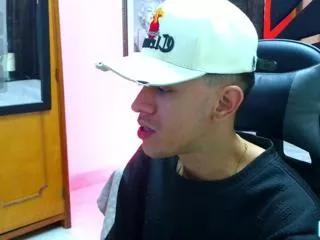 miick_johnson on Flirt4Free 