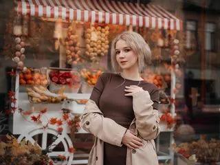 naomi_loys on Flirt4Free 