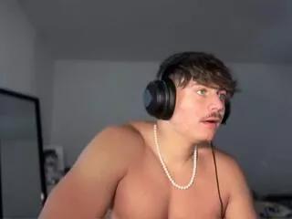 noah_sandler on Flirt4Free 