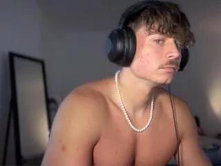 noah_sandler on Flirt4Free 