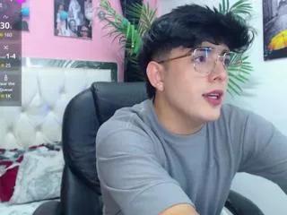 nolan_cruz on Flirt4Free 