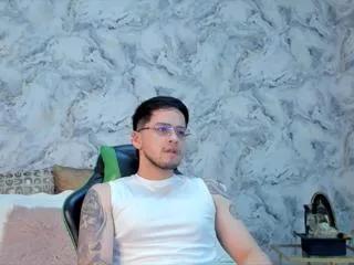 tommy_grayson on Flirt4Free 
