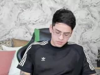 tommy_grayson on Flirt4Free 