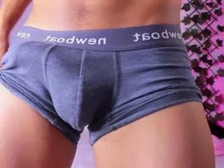 valentino_evanss on Flirt4Free 